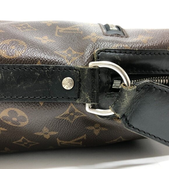 LOUIS VUITTON Black Monogram Canvas Shoulder Bag - Picture 6 of 16